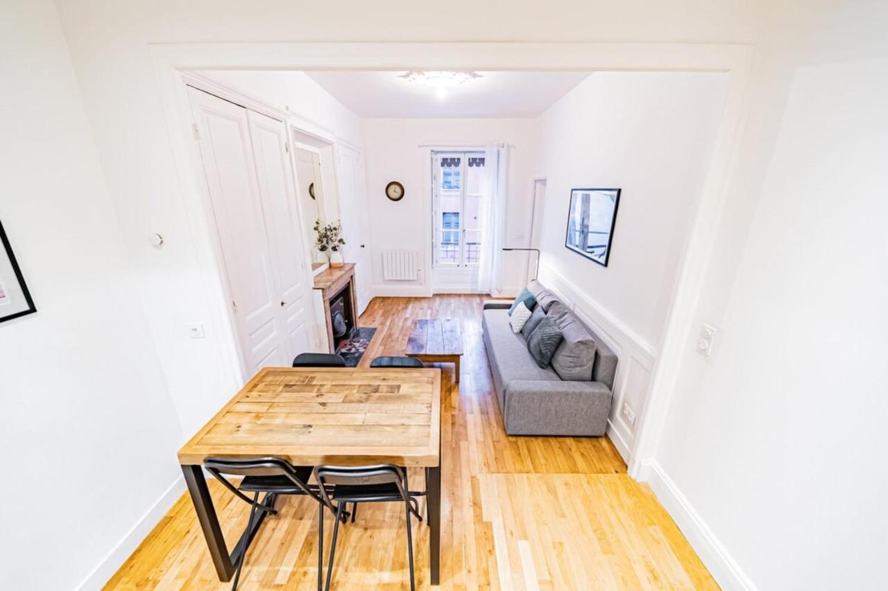 Aapartment With Character Parquet Flooring Fireplace - Charpennes Villeurbanne Exterior foto